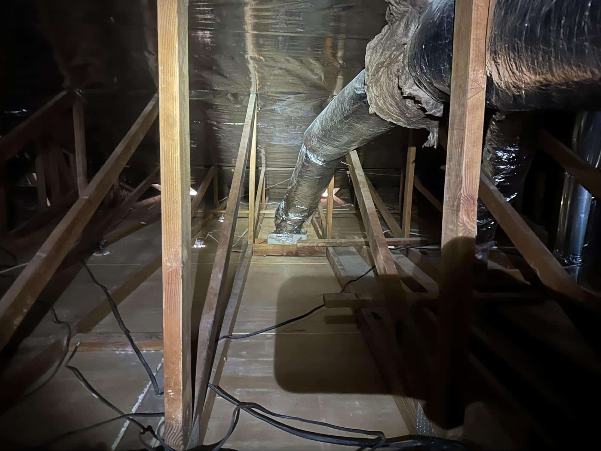 You are currently viewing The Simple Guide to Replacing Old Attic Insulation