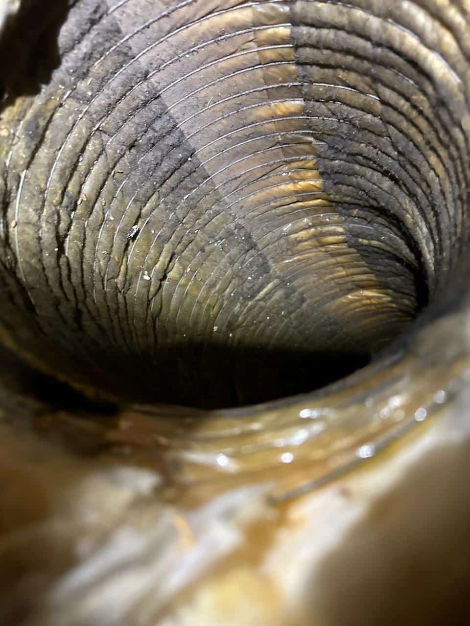 Read more about the article How Air Duct Replacement Can Instantly Improve Your Home Comfort